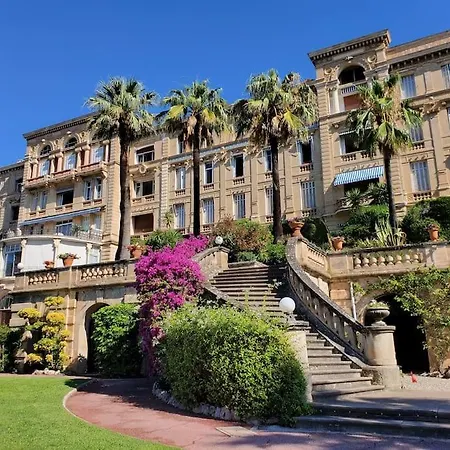Great Studio In Prestigious Building * Cannes